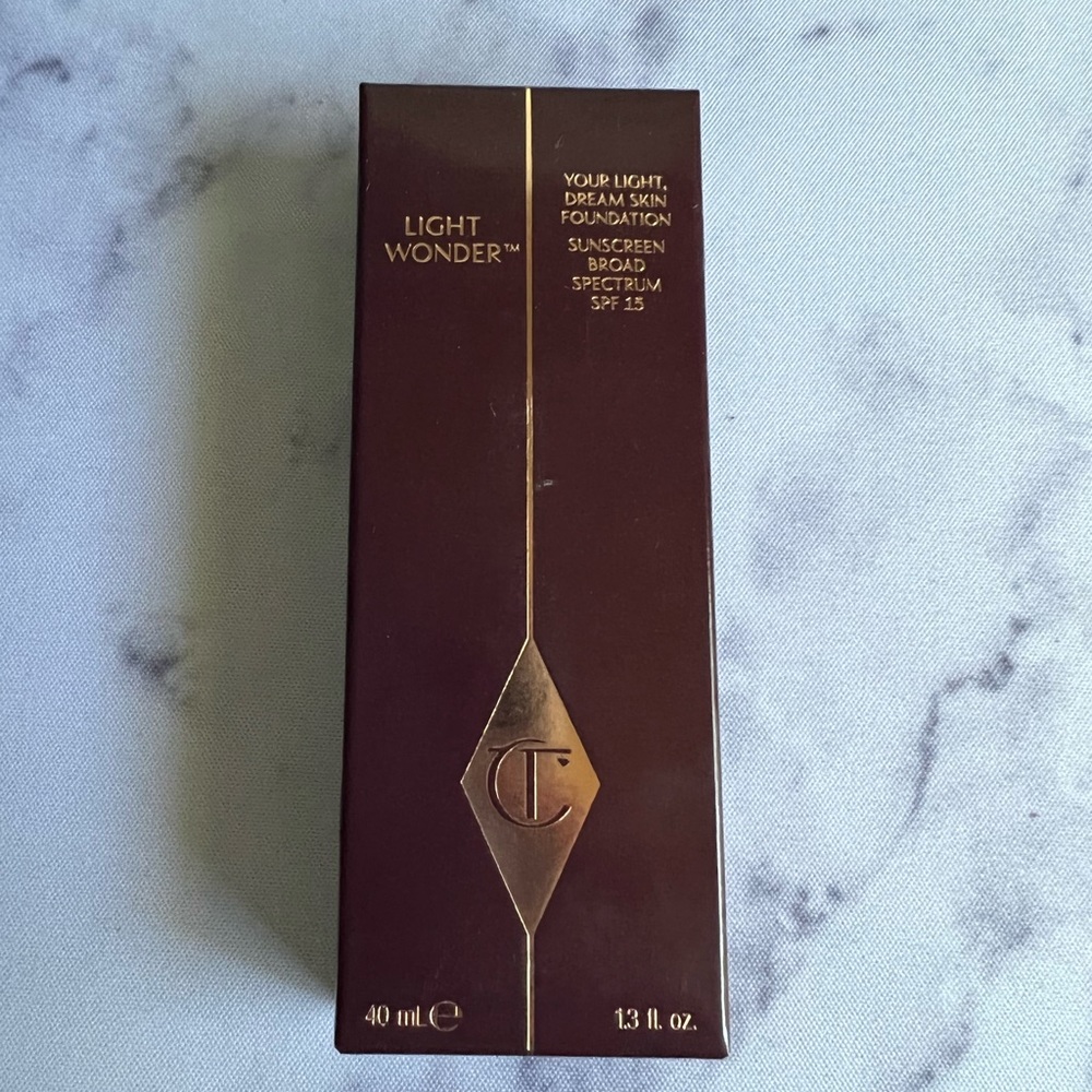 CT Light Wonder Foundation